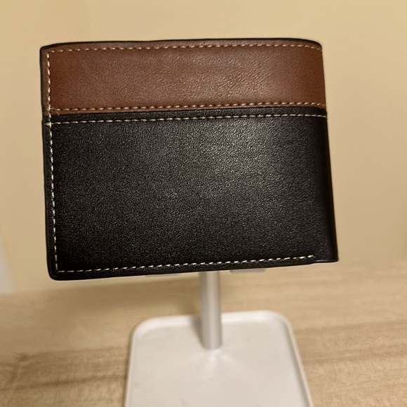 Jeetz Hand Crafted multicolor wallet - Picture 3 of 13